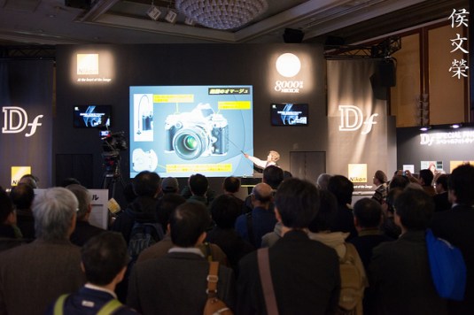 10883281213_3b18b71913_z