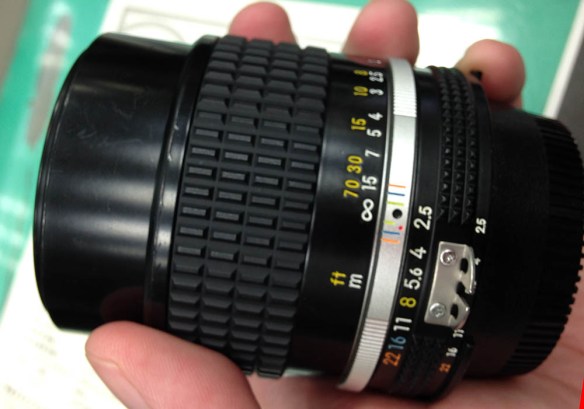 Repair: Nikkor 105mm f/2.5 Ai-S | Richard Haw