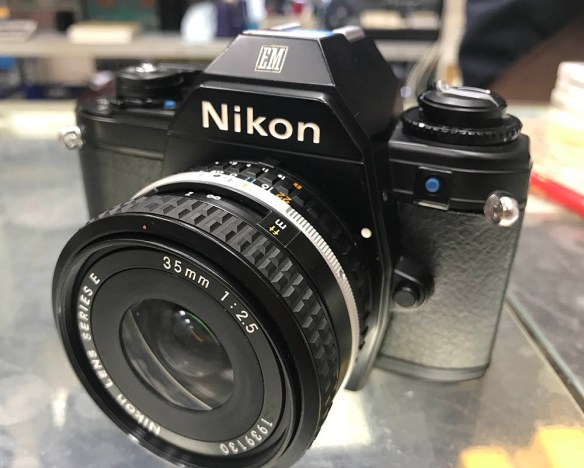 Repair: Nikon 35mm f/2.5 Series E | Richard Haw