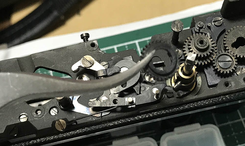 RM　中　剥離 Repair: Nikon S3/S4 part4 | Richard Haw's Classic Nikon Repair and