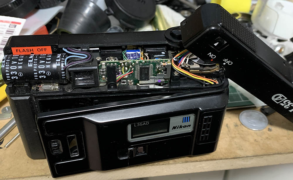 Repair: Nikon L35AF/AD | Richard Haw's Classic Nikon Repair and Review